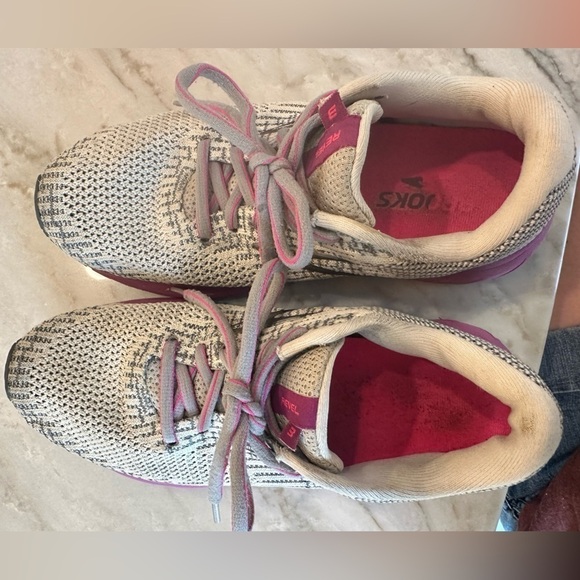 Brooks Revel 3 White Gray Purple Running Shoes Sneakers Women's Size 7.5 - Picture 7 of 8